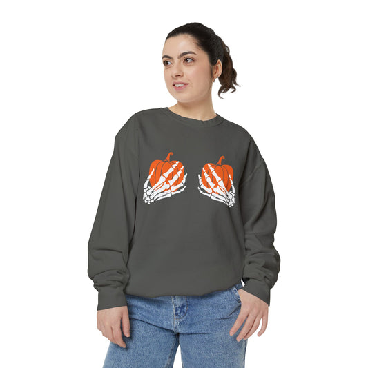 Pumpkin Grab Comfort Colors Sweatshirt